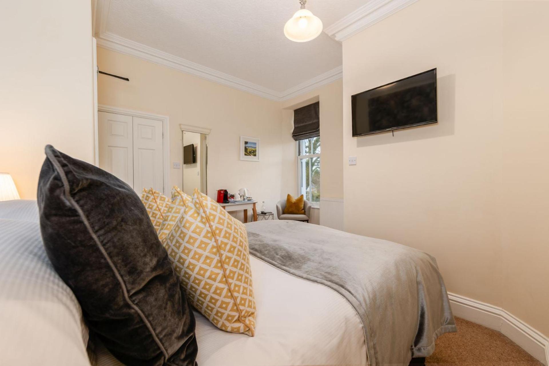 Wheatlands Lodge-Windermere - Guest House Of The Year 2024 - Adult Only - Free Car Park Kültér fotó