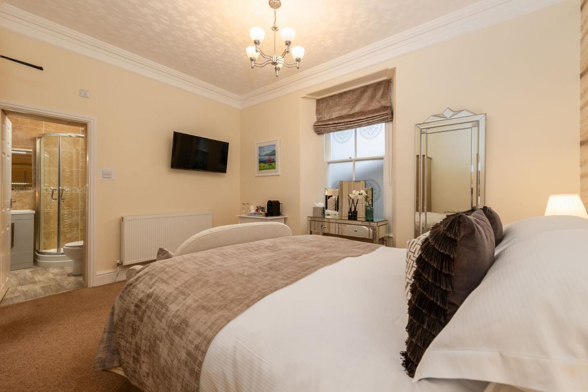 Wheatlands Lodge-Windermere - Guest House Of The Year 2024 - Adult Only - Free Car Park Kültér fotó